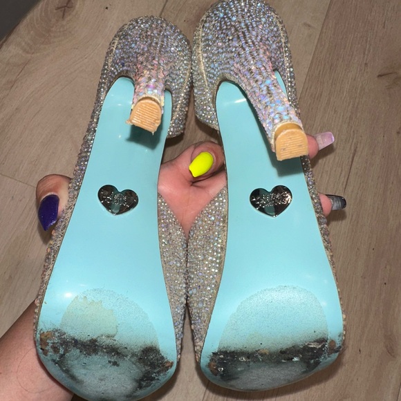 Pin on a glass slipper; Blue by Betsey Johnson - Picture 4 of 5